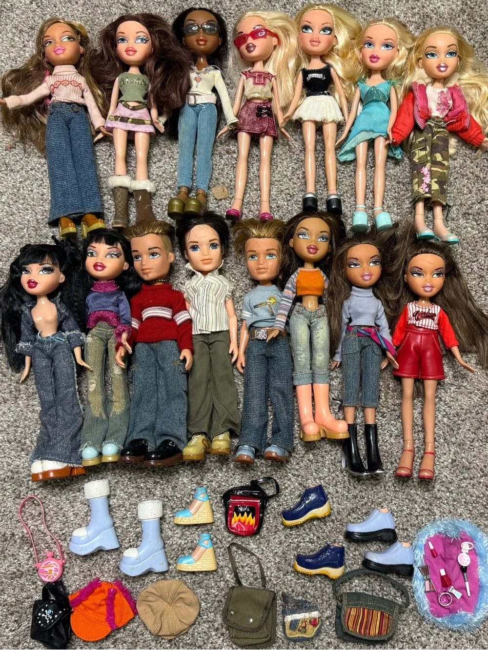 Vintage Bratz Doll Lot Y2K 15 Dolls 3 Boys Clothes Shoes Accessories 102 Pc Lot